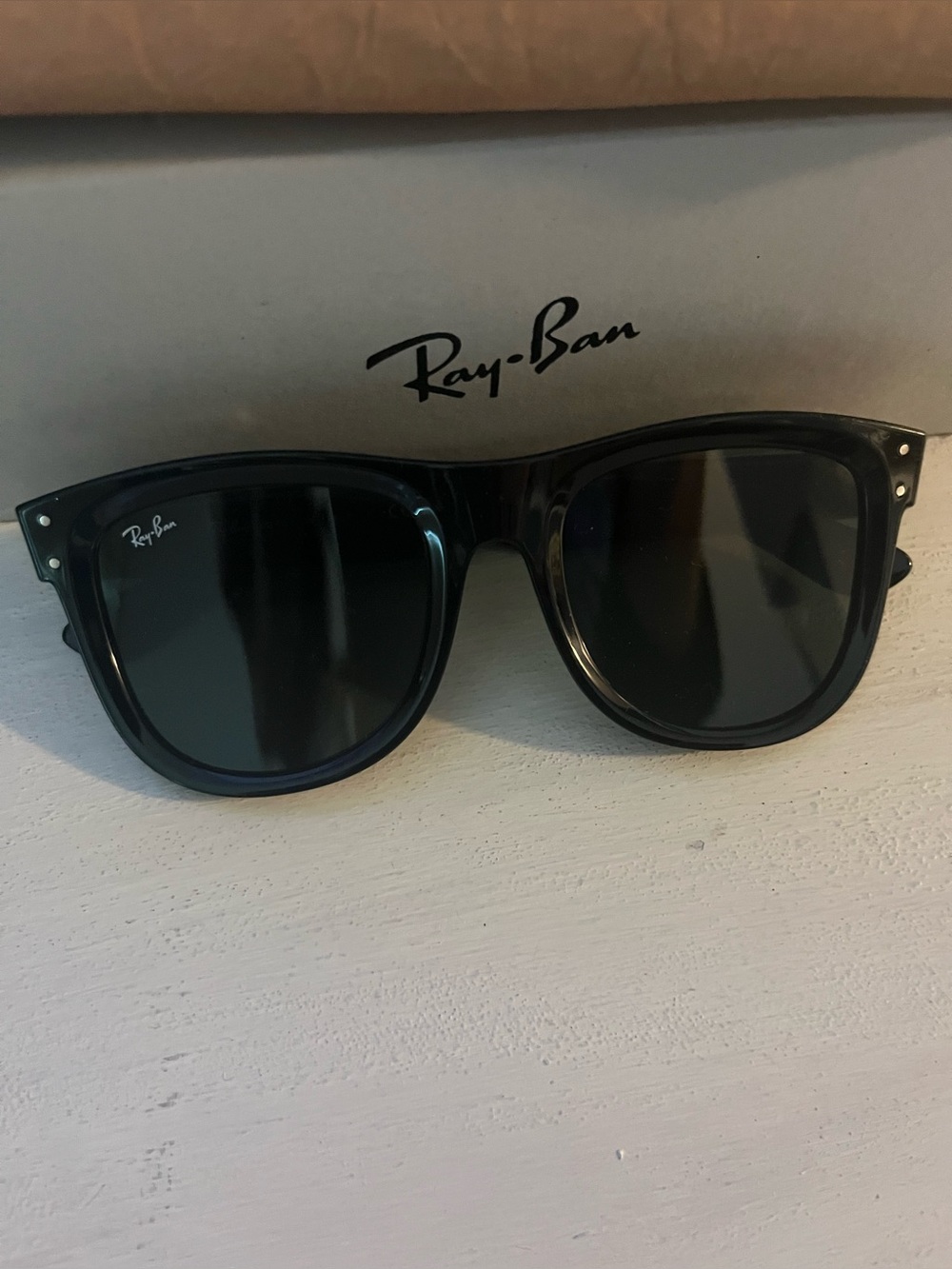 Ray-Ban⚡️Reverse Wayfarer Black Price is firm on offers
